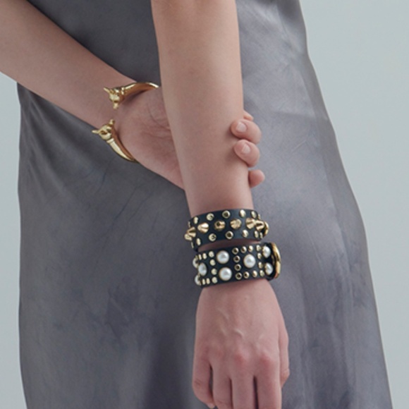 Viollina Another V Rock Star Stud Leather Bracelet - Picture 4 of 7